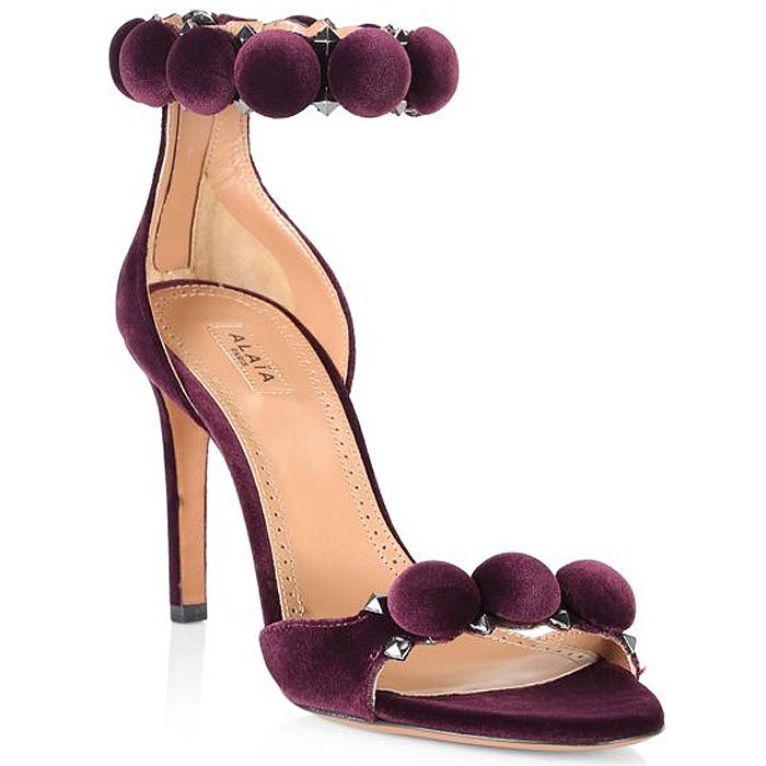 Ala&iuml;a'Bombe' Sandals in Violet Velour