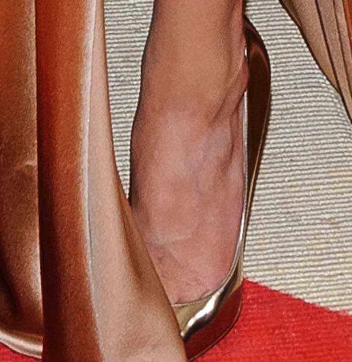 A closer look at Amber Heard&rsquo;s metallic Jimmy Choo &ldquo;Anouk&rdquo; stilettos, known for their sharp pointed toe and leg-lengthening effect