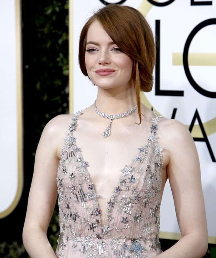 Emma Stone complemented her starry Valentino gown at the 2017 Golden Globe Awards with a dazzling Tiffany & Co. diamond necklace