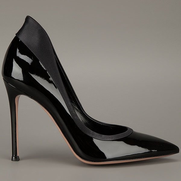Gianvito Rossi Collared Patent Pointy-Toe Pumps