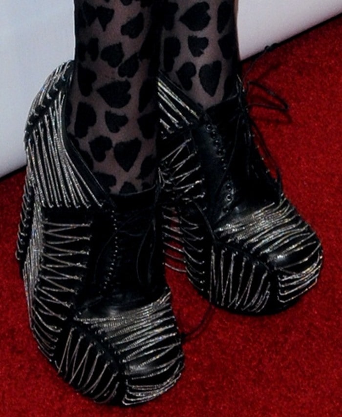 Khlo&eacute; Kardashian's Iris van Herpen x United Nude Crystallization booties
