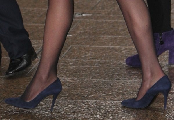 A closer look at Kate Middleton's blue suede pumps